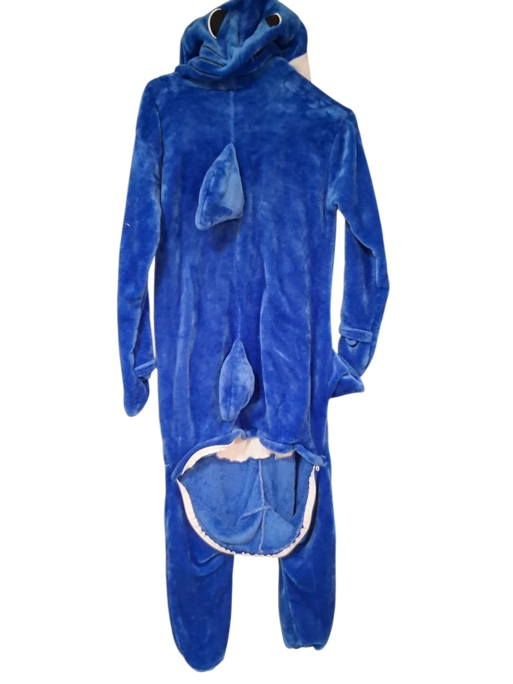 None soft blue